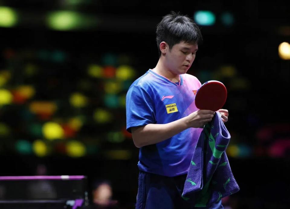 严格限制 严格限制